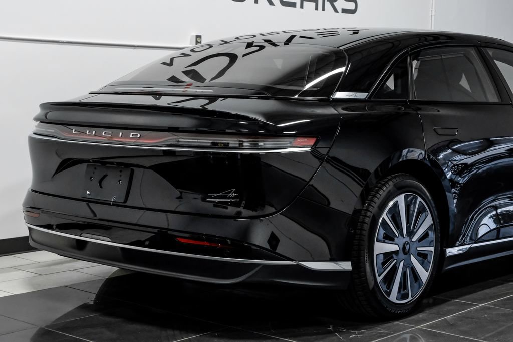 Used 2025 Lucid Air Touring image 14