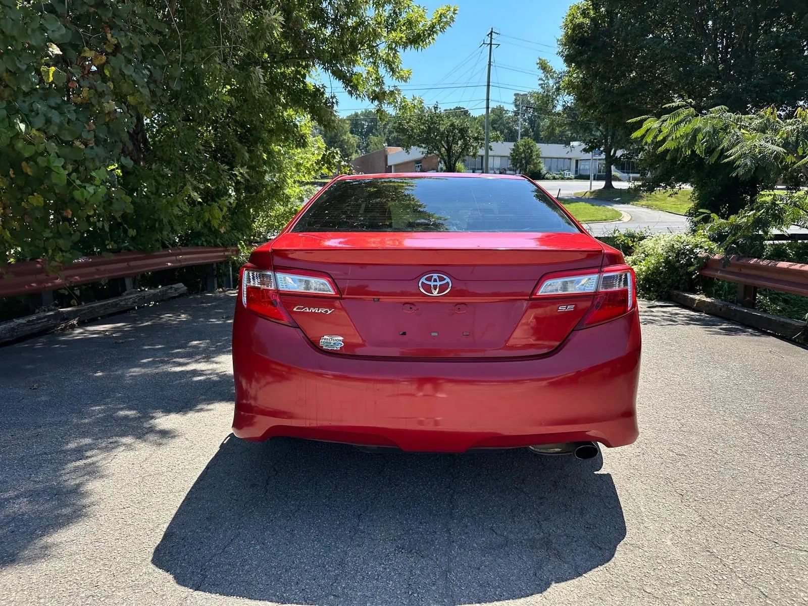 Used 2014 Toyota Camry SE FWD image 5