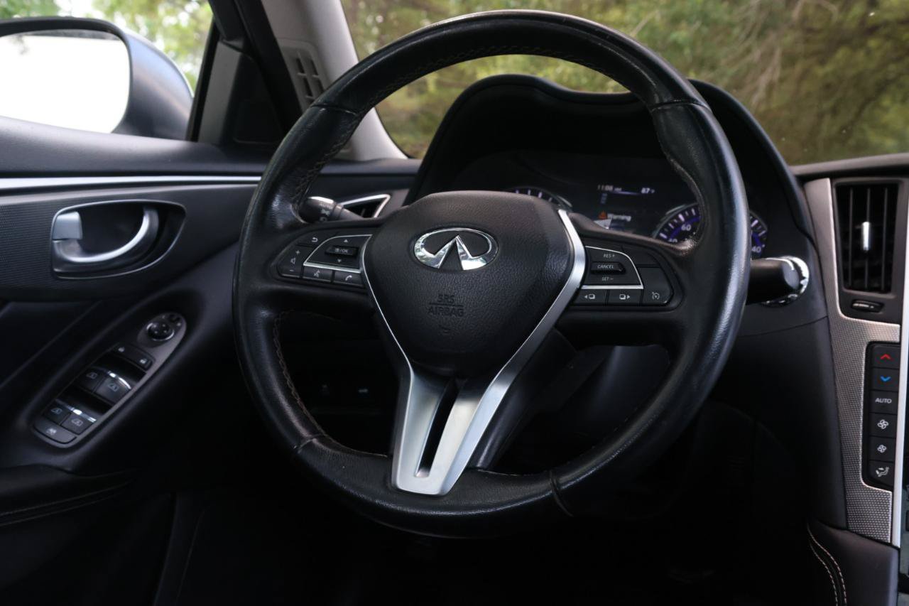 Used 2019 INFINITI Q50 Signature Edition AWD/4WD image 9