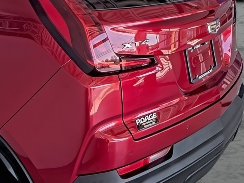 Used 2021 Cadillac XT4 Luxury image 10