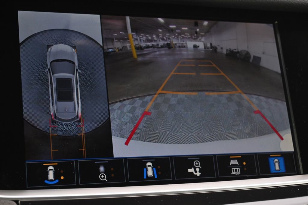 New 2025 Cadillac XT5 Sportv w/ LPO, Red Accent Package image 29