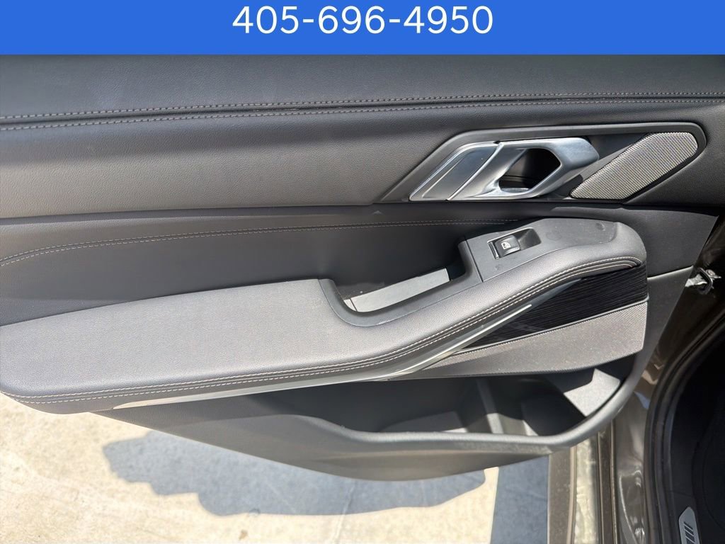 Used 2024 BMW X5 xDrive40i w/ M Sport Package AWD/4WD image 19