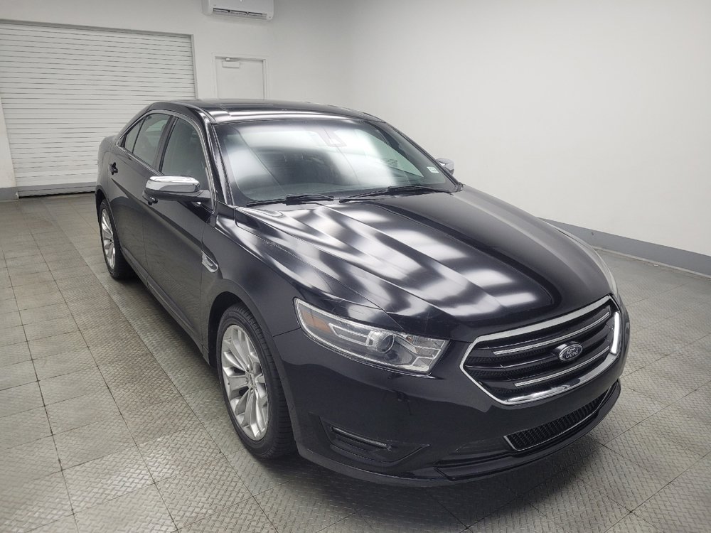 Used 2019 Ford Taurus Limited image 13