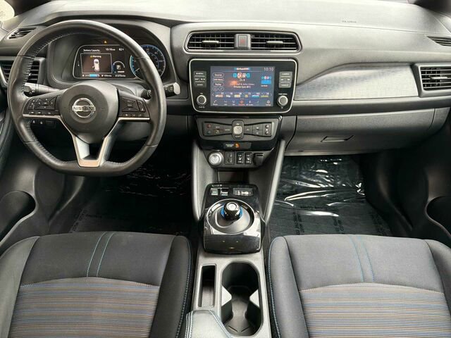Used 2021 Nissan Leaf SV image 17