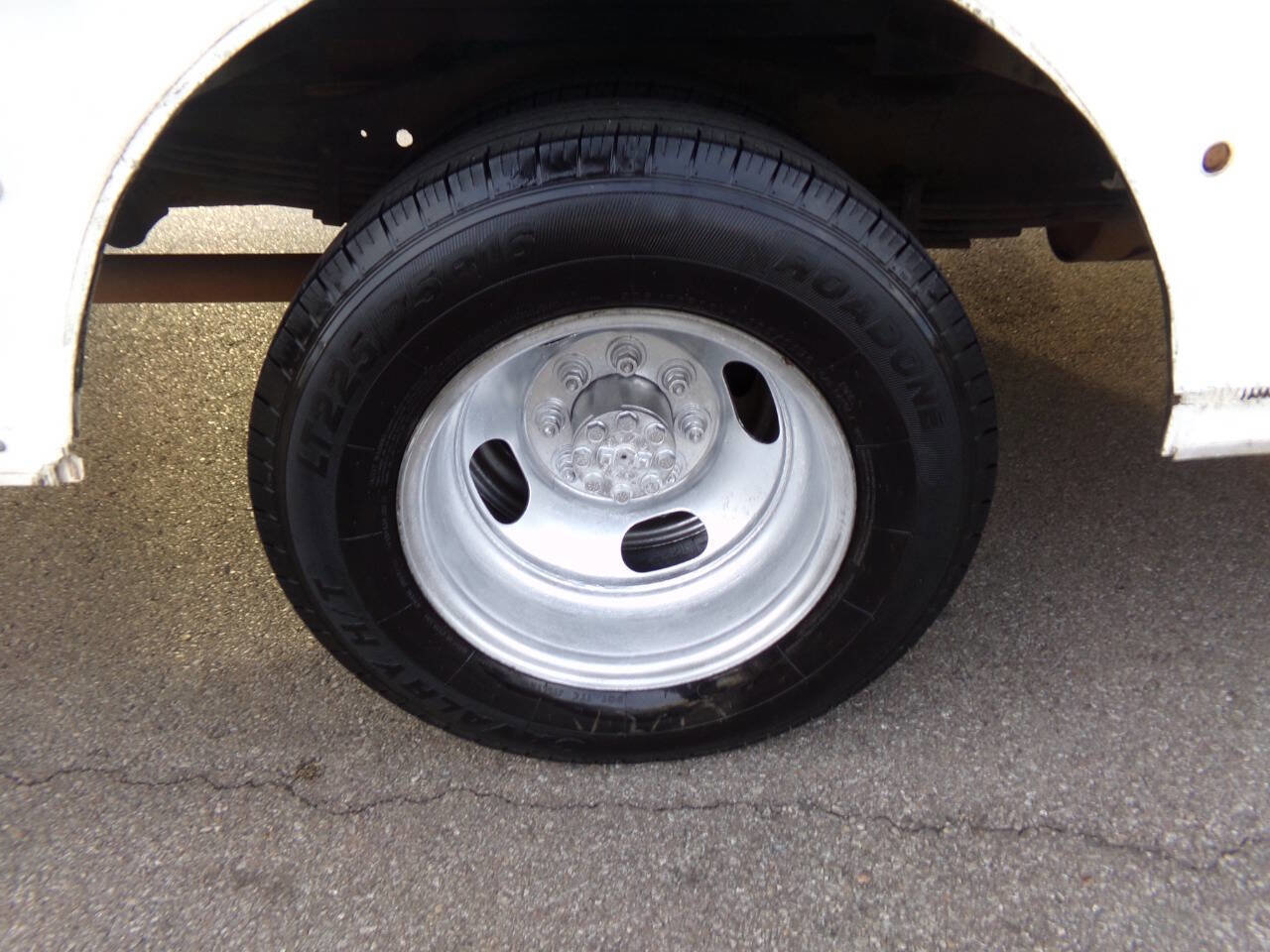 Used 2018 Chevrolet Express 3500 w/ Power Convenience Package image 36