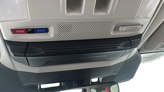 New 2026 Subaru Ascent Limited image 32