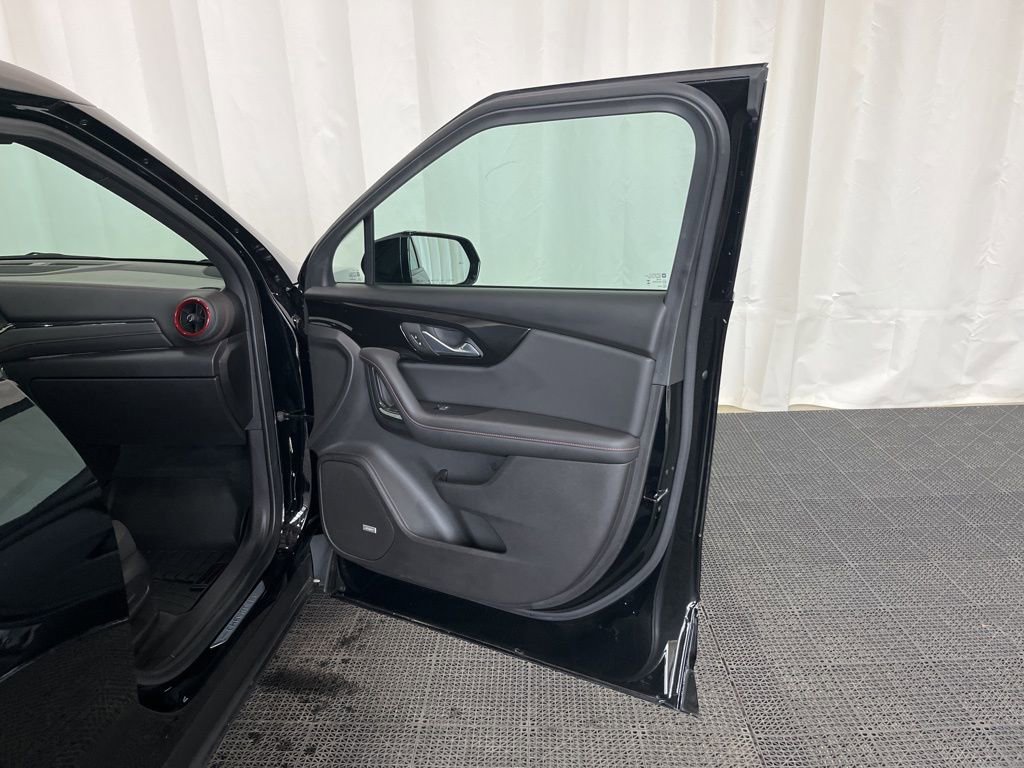 Used 2024 Chevrolet Blazer RS w/ LPO, Floor Liner Package FWD image 18