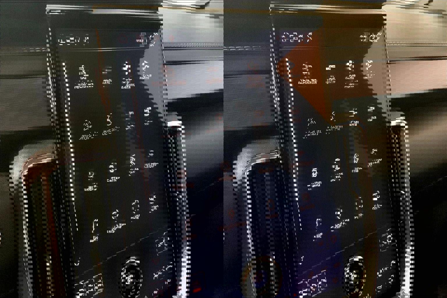 Used 2025 GMC Acadia Elevation image 6