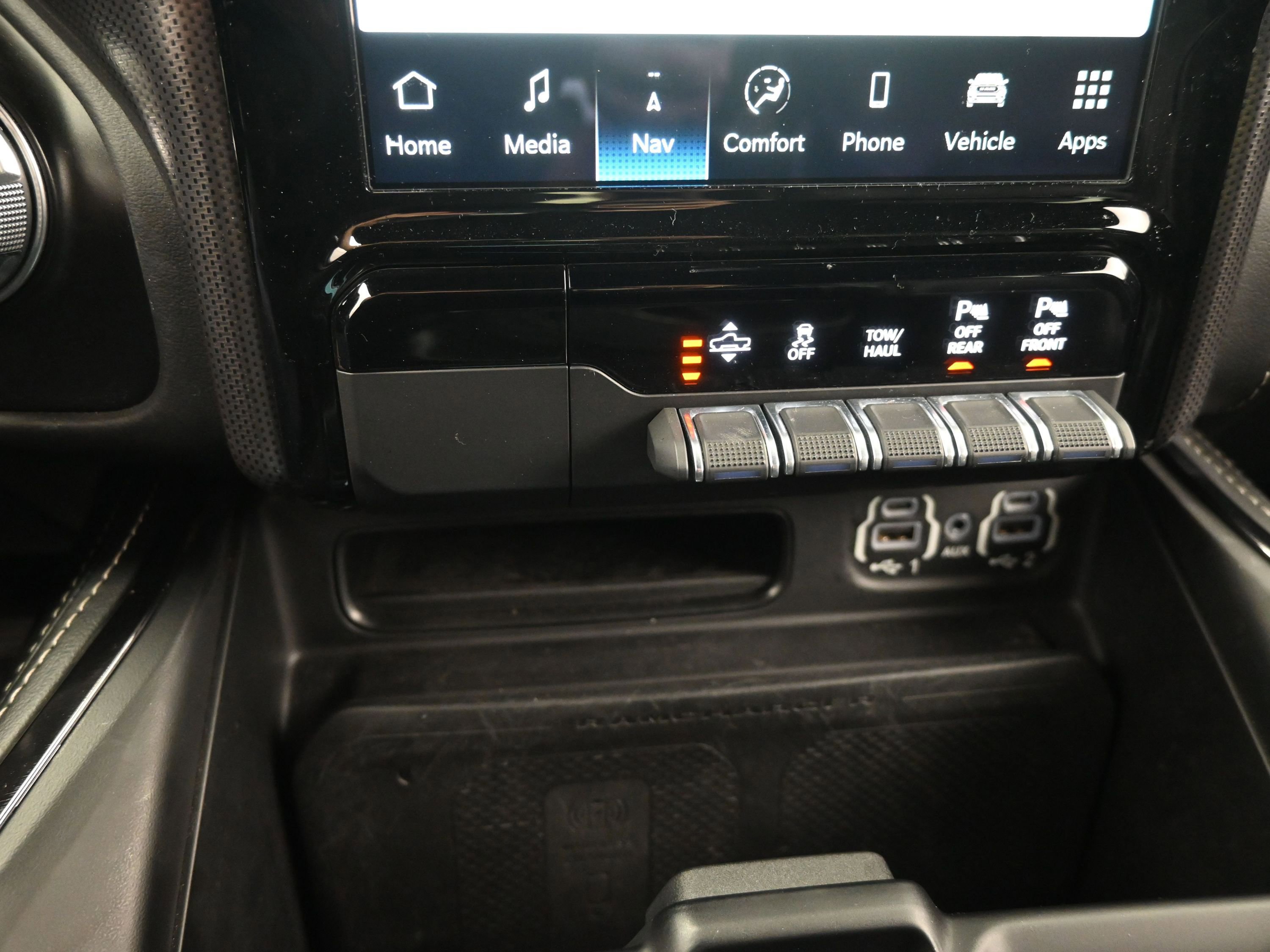 Used 2022 RAM 1500 Limited w/ Body Color Bumper Group image 22