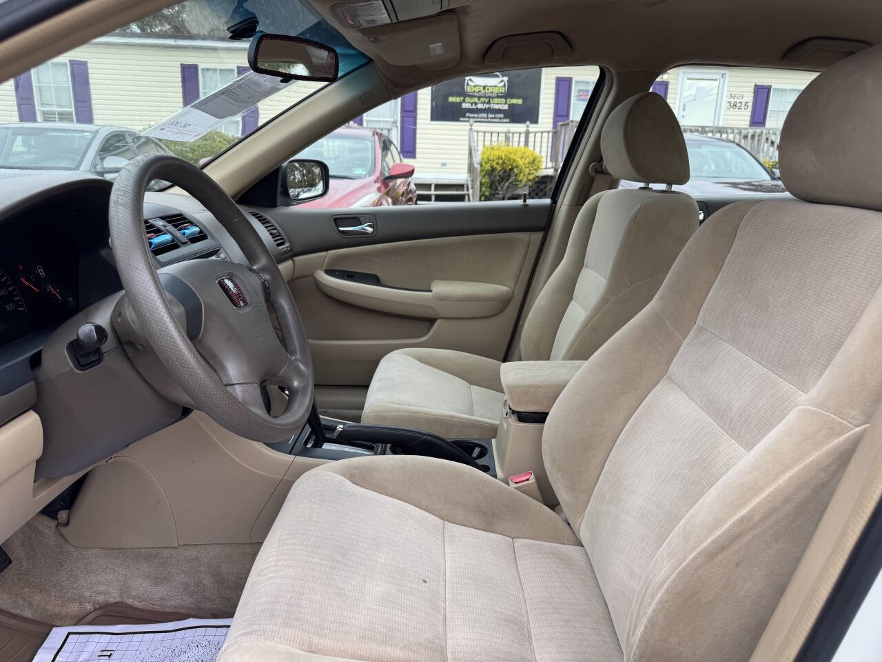 Used 2005 Honda Accord LX image 10