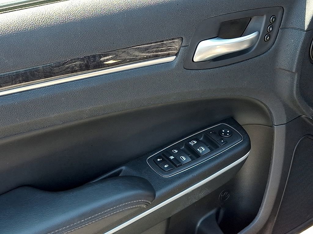 Used 2023 Chrysler 300 Touring L w/ Popular Equipment Group image 12