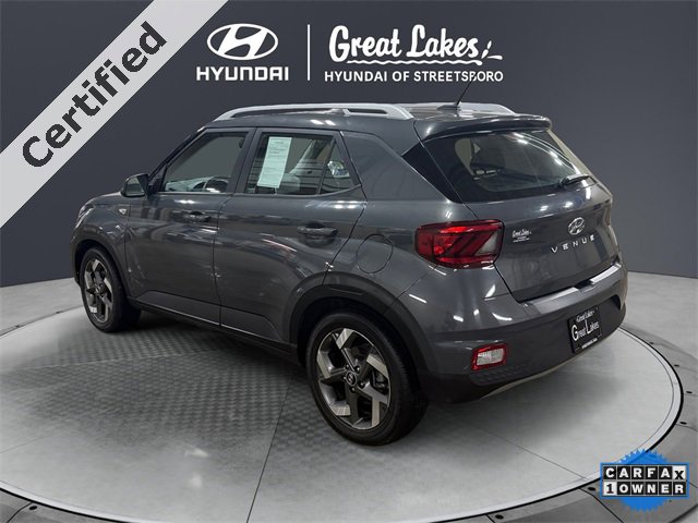 Certified 2024 Hyundai Venue SEL image 3
