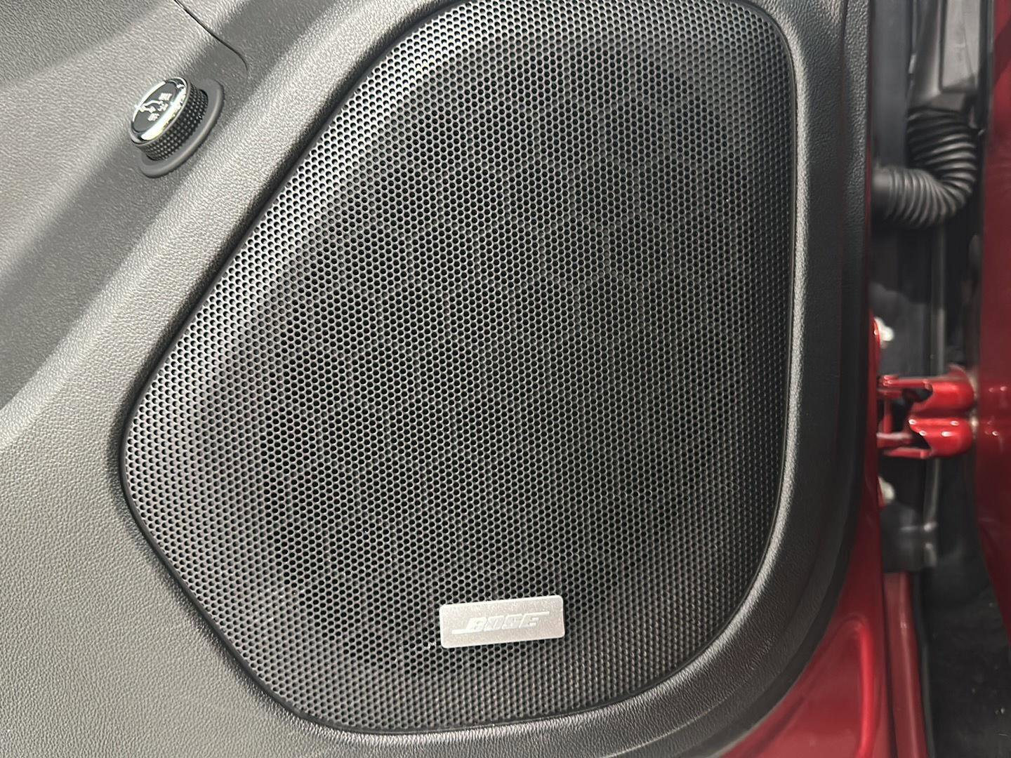 Used 2023 GMC Acadia SLE w/ Driver Convenience Package image 20