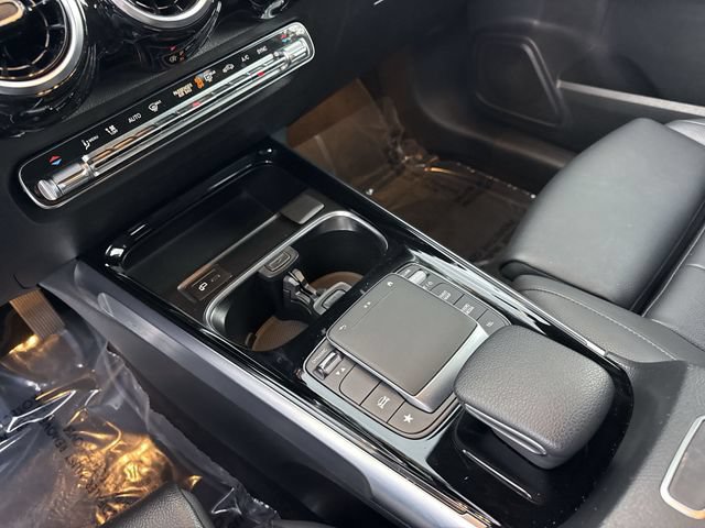 Used 2021 Mercedes-Benz GLB 250 image 20