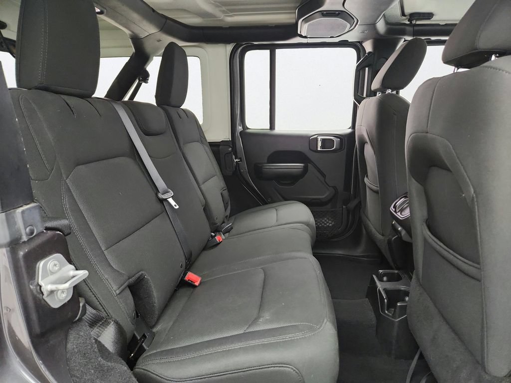 Used 2018 Jeep Wrangler Unlimited Sport S AWD/4WD image 26