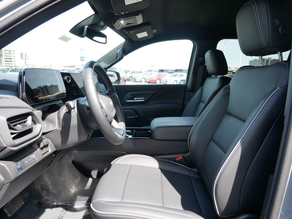 New 2026 Chevrolet Silverado EV LT AWD/4WD image 13