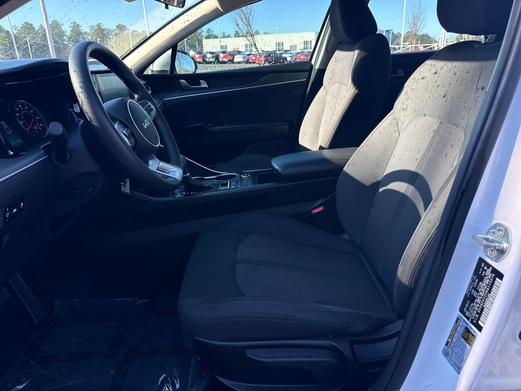 Used 2022 Kia K5 LX image 13