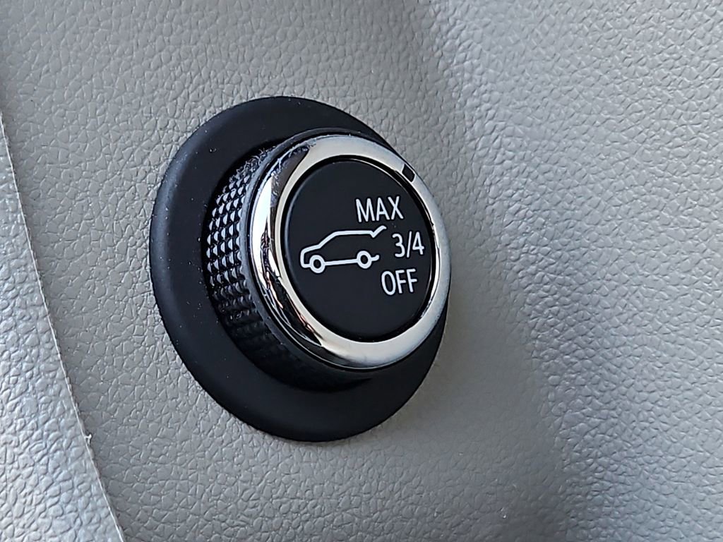 Used 2023 Cadillac XT4 Premium Luxury w/ Cold Weather Package image 28