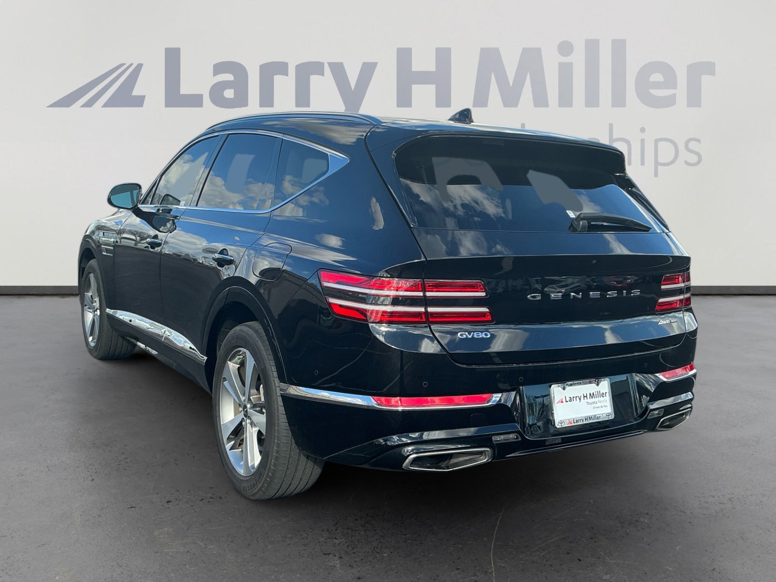 Used 2023 Genesis GV80 3.5T Advanced + image 3