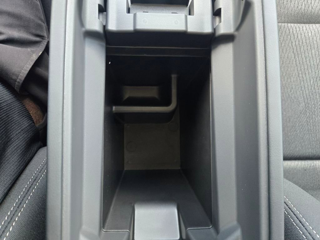 New 2026 Nissan Rogue SV w/ Cold Weather Package FWD image 24