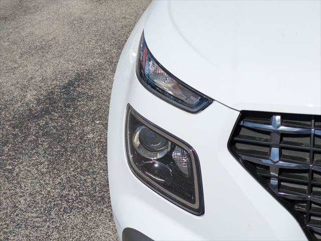 New 2026 Hyundai Venue SEL FWD image 7