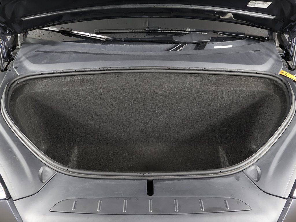 Used 2023 Tesla Model X Plaid image 17