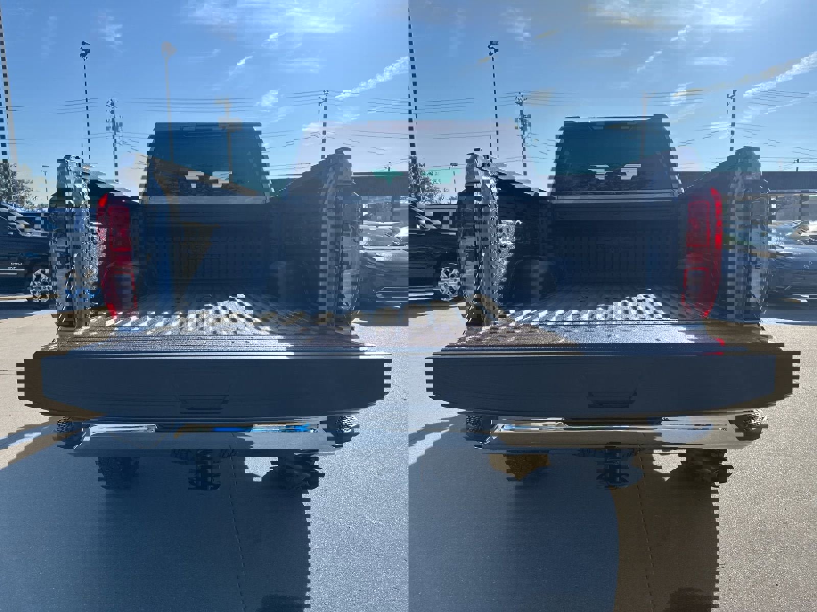 New 2026 GMC Sierra 2500 SLE w/ SLE Value Package; image 14