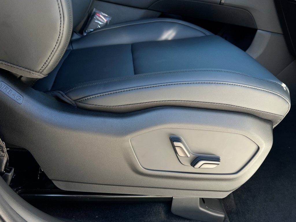 New 2026 Hyundai Santa Fe Calligraphy FWD image 9