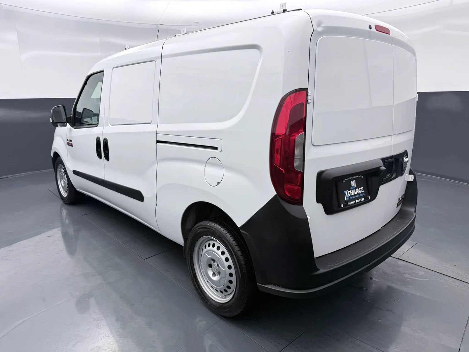 Used 2019 RAM ProMaster City Tradesman FWD image 5