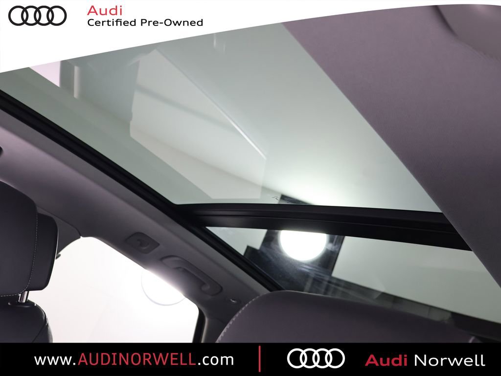 Certified 2023 Audi Q5 2.0T Premium w/ Convenience Package image 9