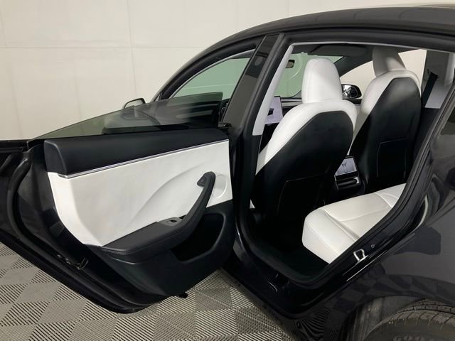Used 2025 Tesla Model 3 Long Range RWD image 28