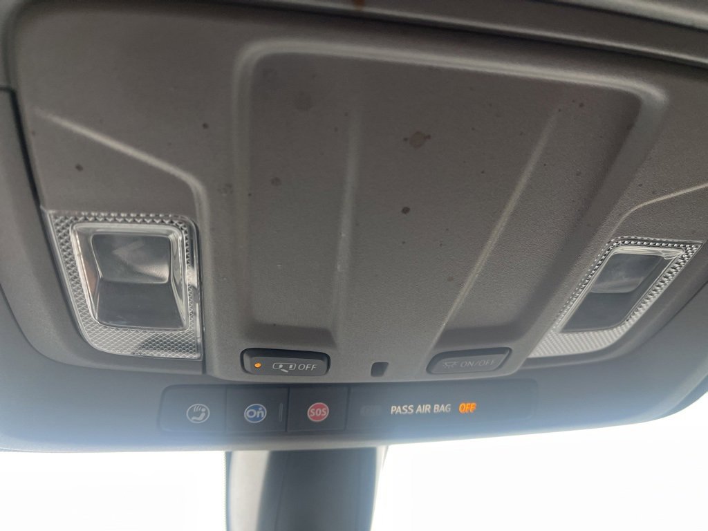 Used 2021 Chevrolet Silverado 1500 RST image 18