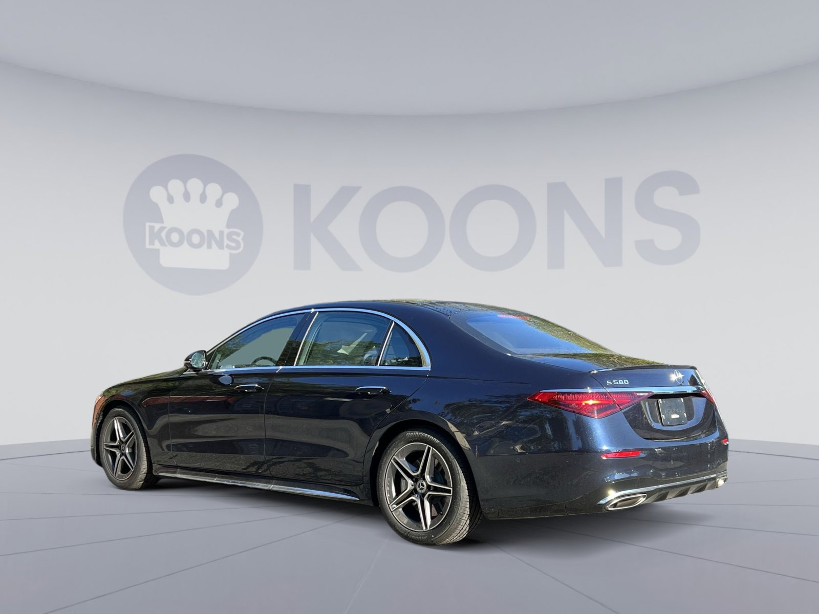 New 2026 Mercedes-Benz S 580 4MATIC Sedan image 4