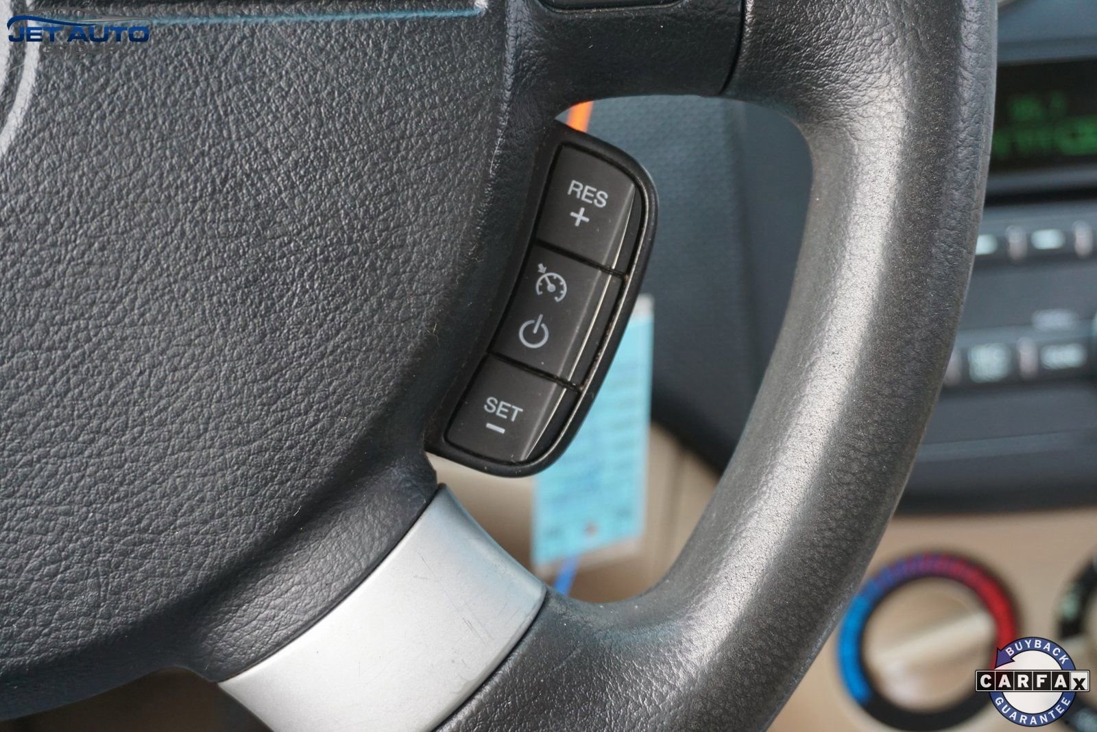 Used 2011 Chevrolet Aveo LT image 33