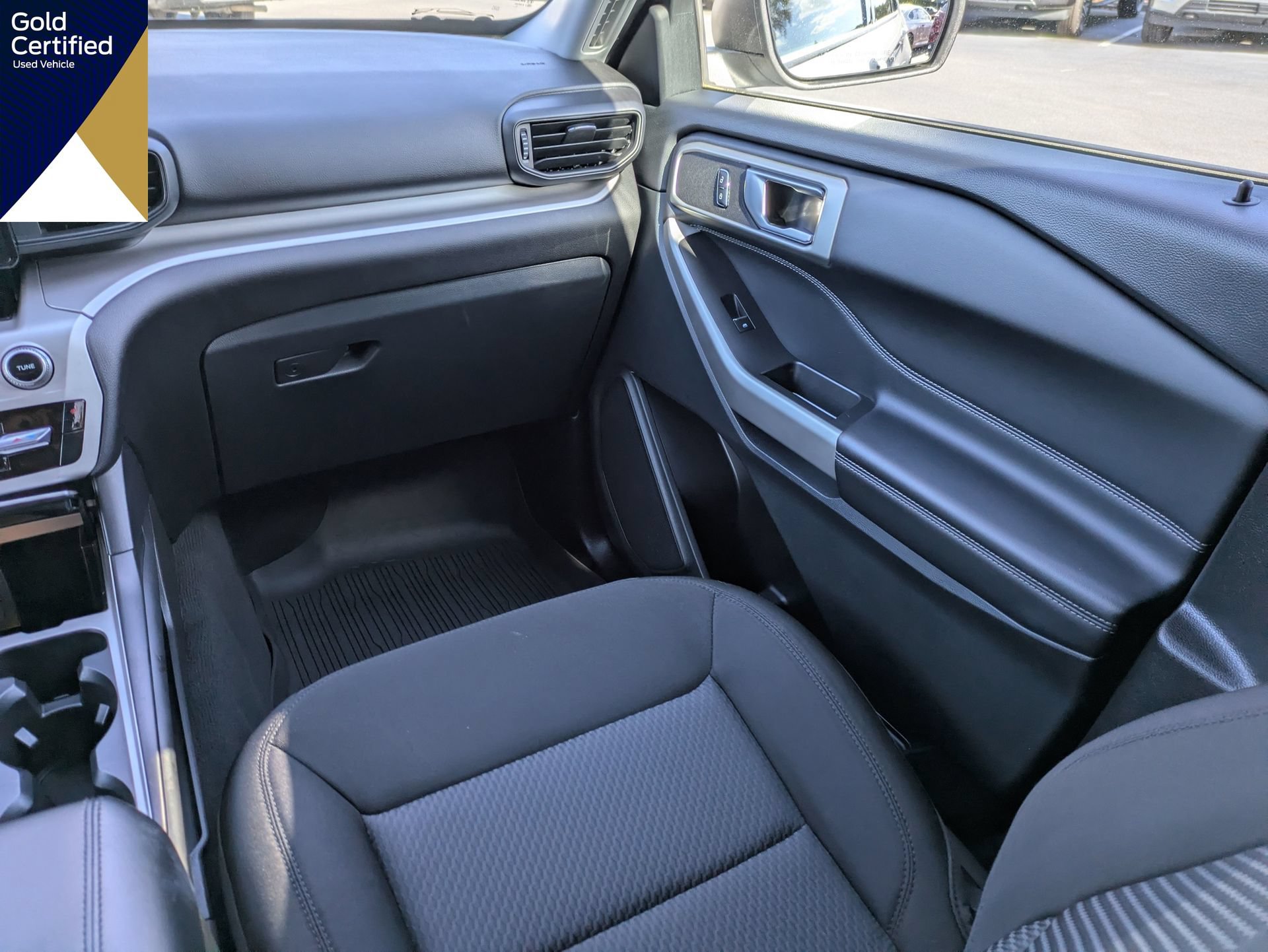 Certified 2023 Ford Explorer XLT AWD/4WD image 22