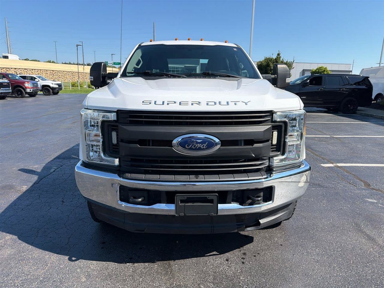Used 2017 Ford F250 XL w/ Power Equipment Group AWD/4WD image 4