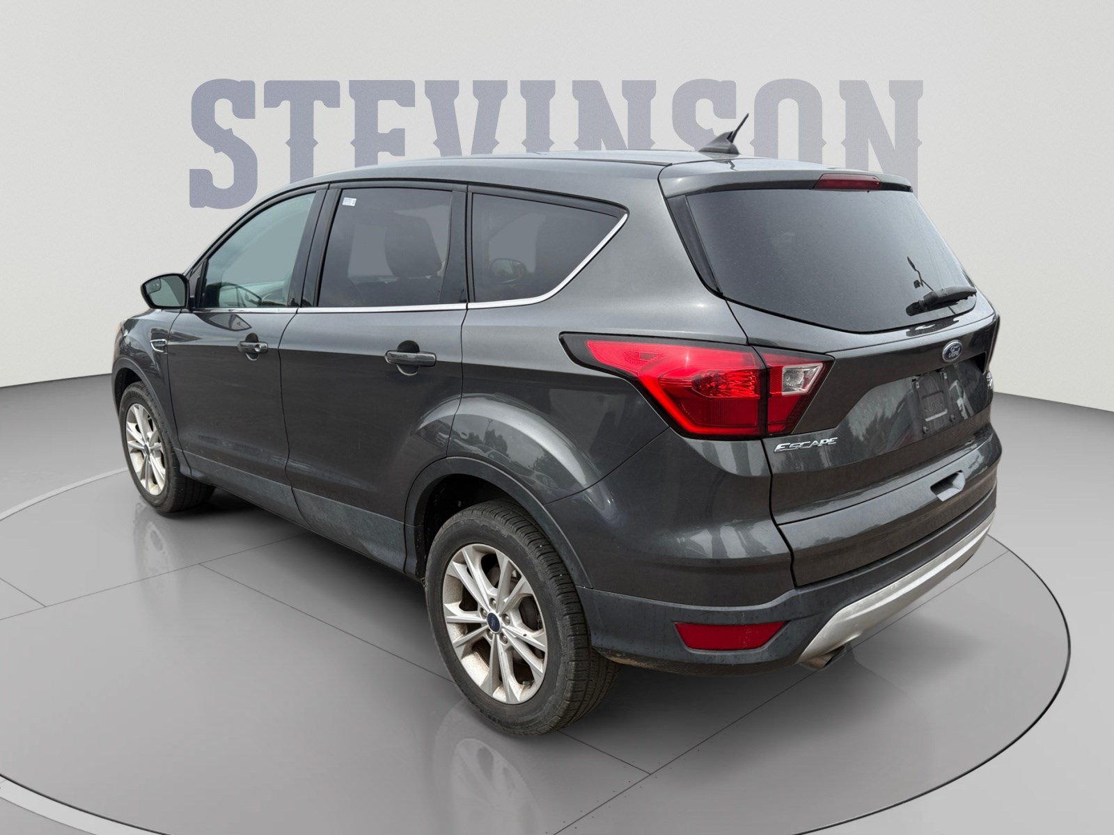 Used 2019 Ford Escape SE AWD/4WD image 3