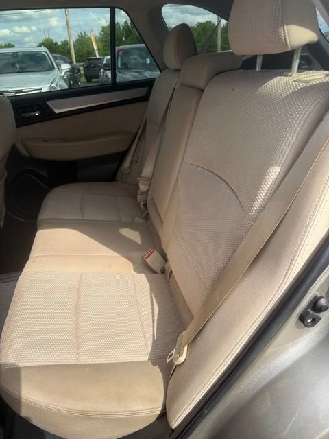 Used 2016 Subaru Outback 2.5i Premium AWD/4WD image 11