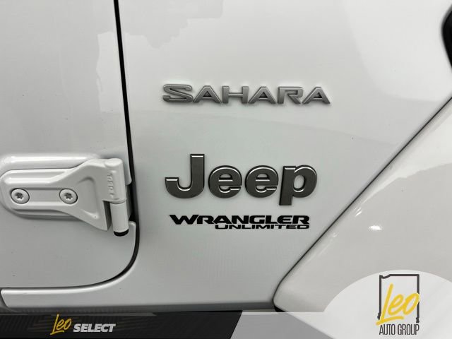 Used 2022 Jeep Wrangler Unlimited Sahara w/ Safety Group image 10