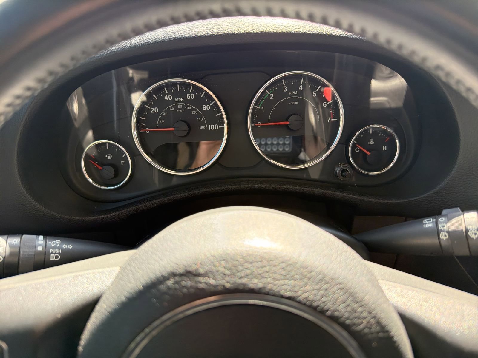 Used 2015 Jeep Wrangler Sport AWD/4WD image 37