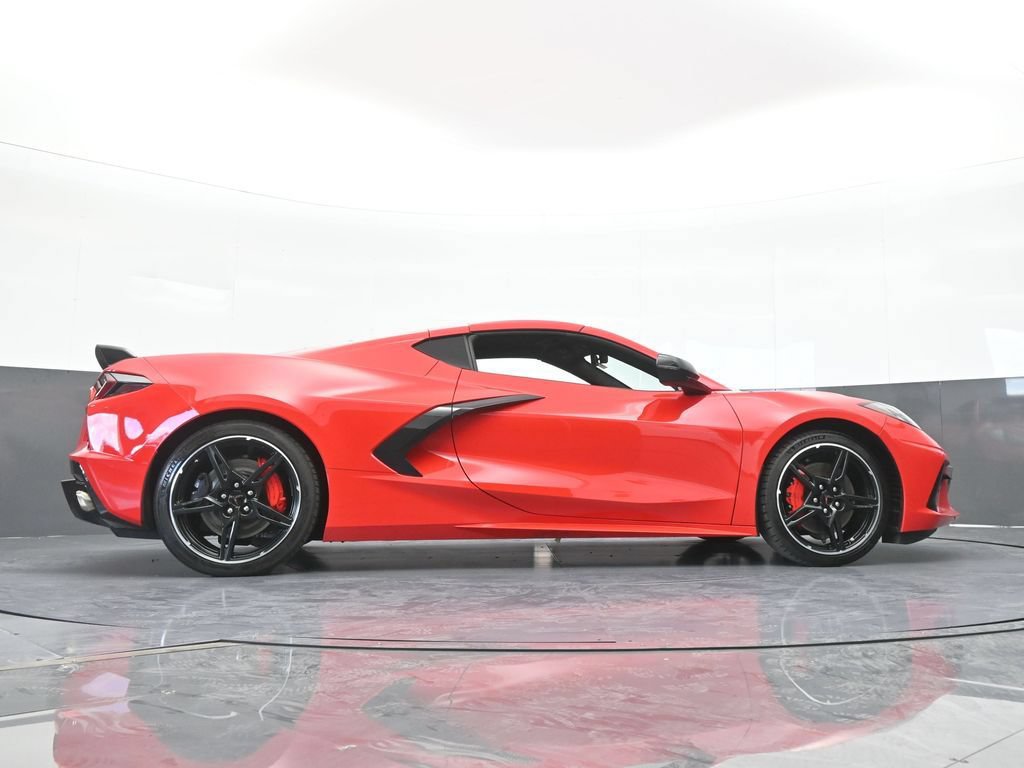 Used 2020 Chevrolet Corvette Stingray Preferred Cpe w/ 2LT Preferred Equipment Group RWD image 57