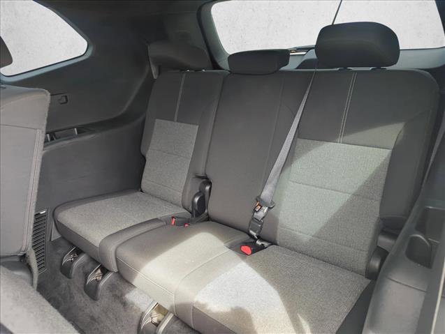 Used 2025 GMC Acadia Elevation FWD image 24