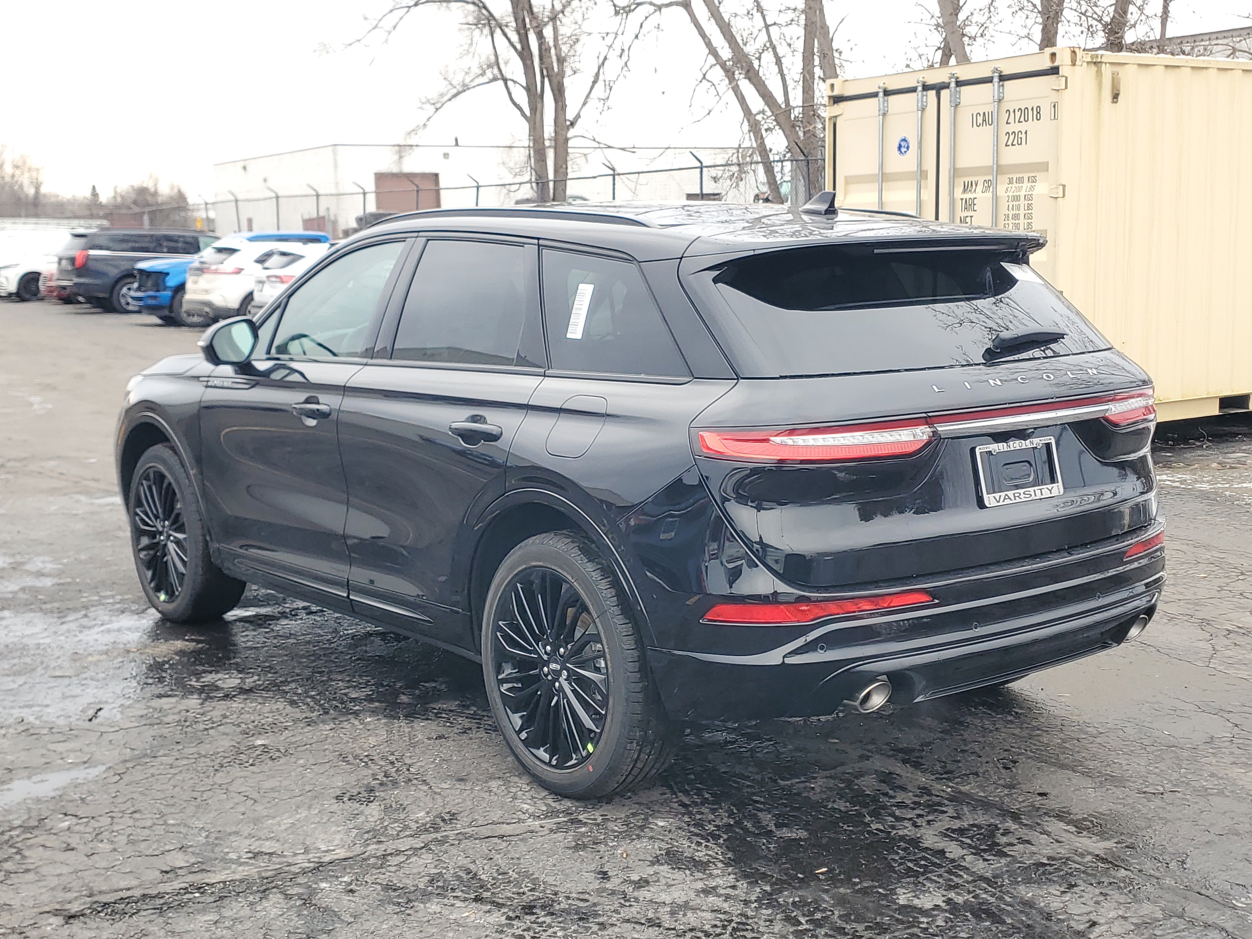 New 2026 Lincoln Corsair Premiere image 3