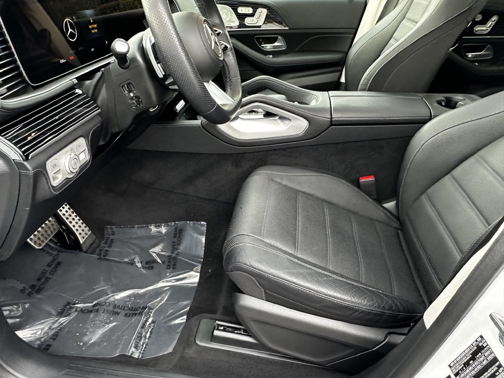 Certified 2024 Mercedes-Benz GLS 580 4MATIC w/ Warmth & Comfort Package image 9
