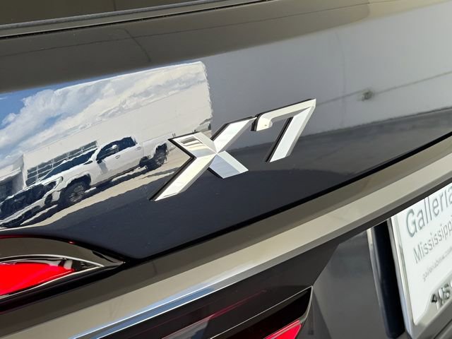 Used 2026 BMW X7 xDrive40i image 14