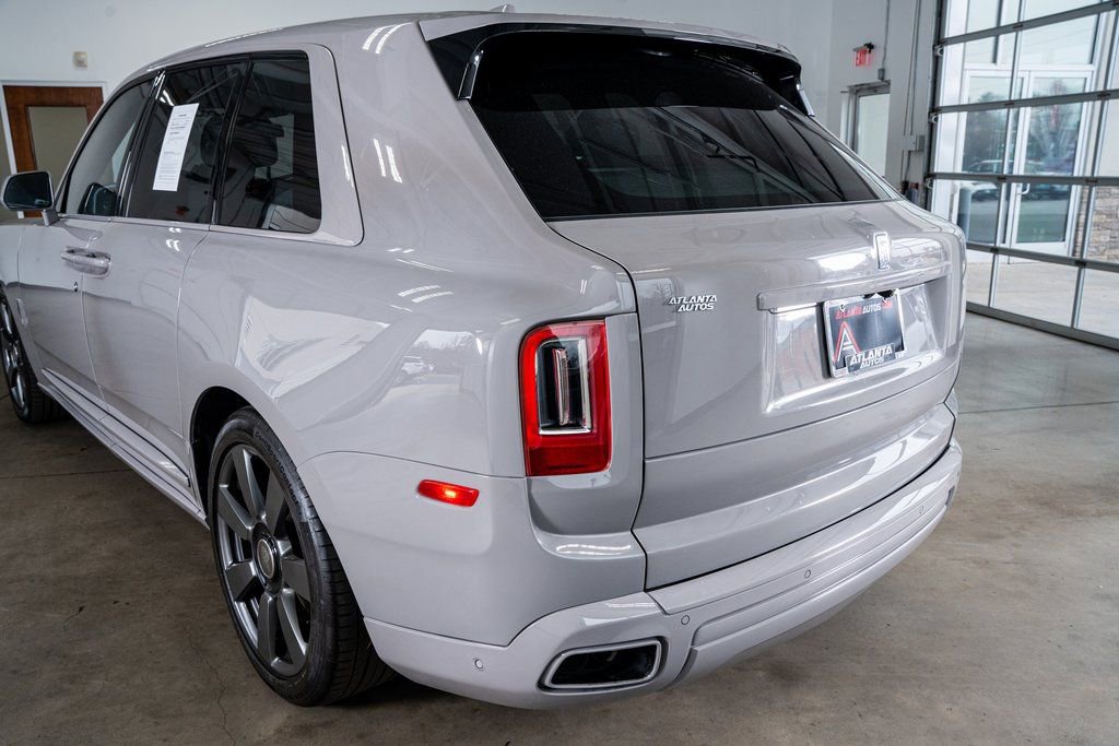 Used 2022 Rolls-Royce Cullinan image 27