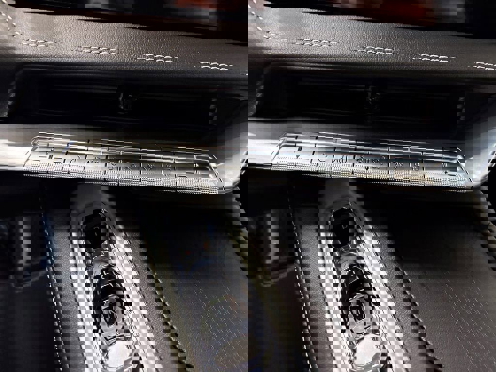 New 2026 Chevrolet Corvette Stingray Coupe w/ 1LT image 17