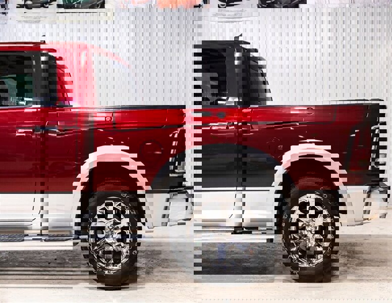 Used 2015 RAM 1500 Laramie w/ Convenience Group image 6
