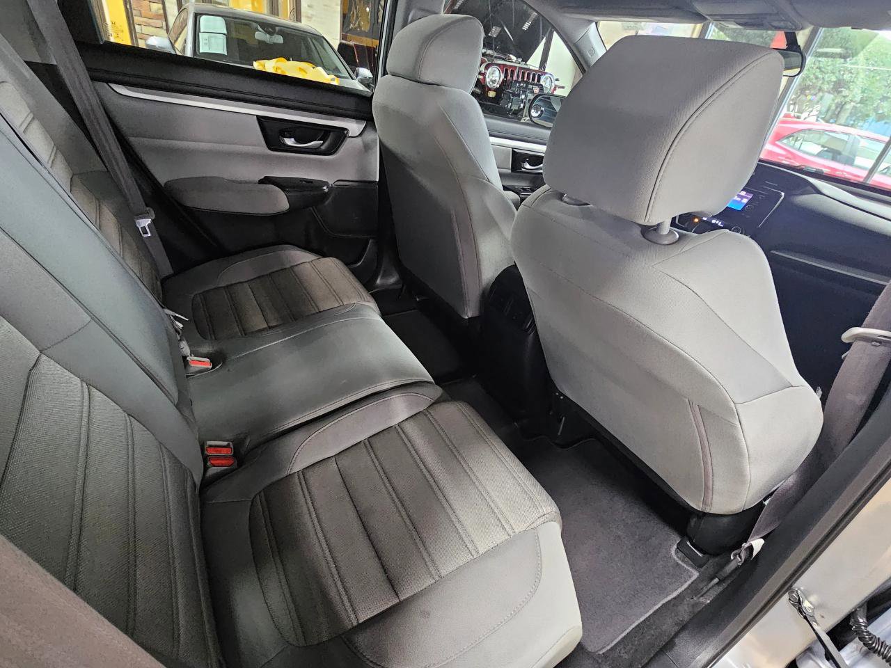 Used 2017 Honda CR-V LX image 16