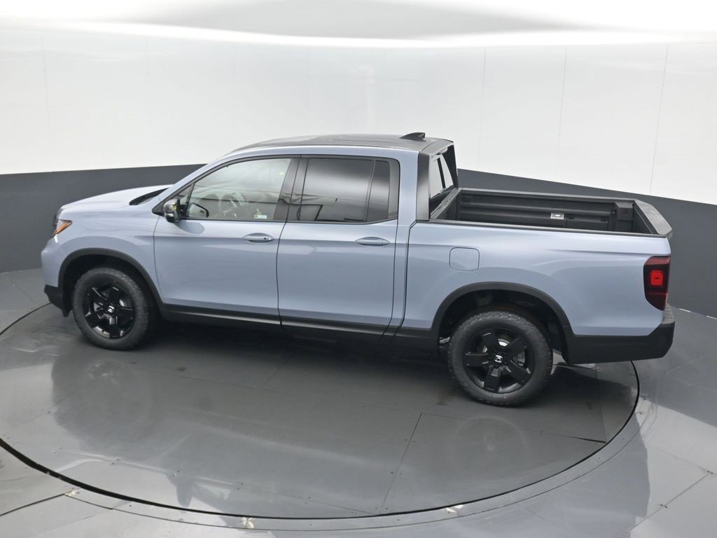 New 2026 Honda Ridgeline Black Edition image 15